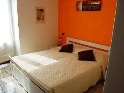 Del Cacciatore 3* Cremeno